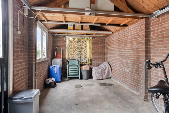 Photo 41 of Nieuwelaan 15