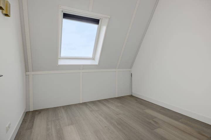 Foto 33 van Bernagiestraat 18