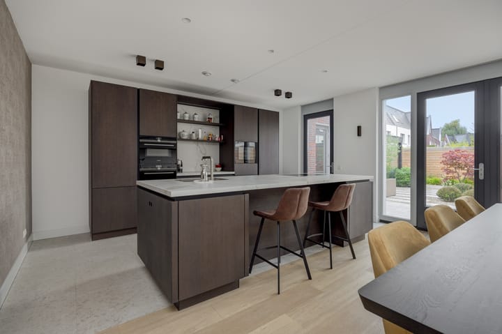 Foto 10 van Bernagiestraat 18