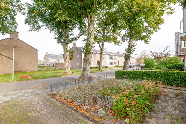 Photo 44 of J.F.H. Meijerstraat 19