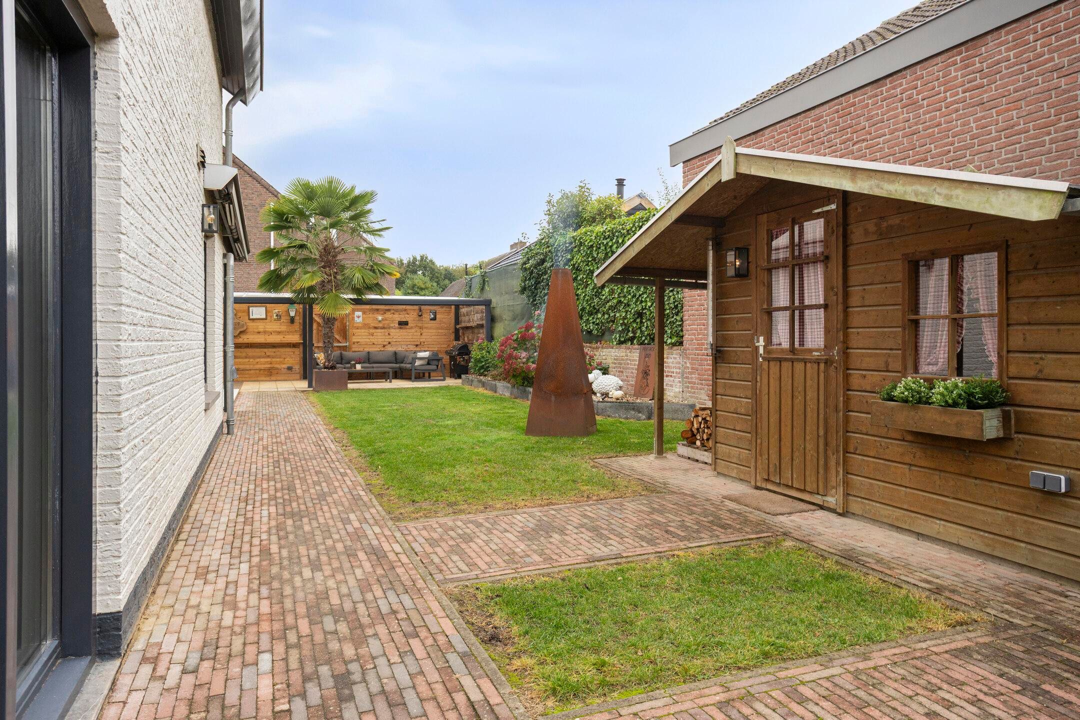 Foto 24 van Aan het Beeker Kruis 8