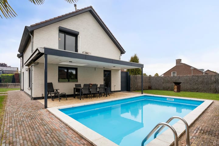 Foto 2 van Aan het Beeker Kruis 8