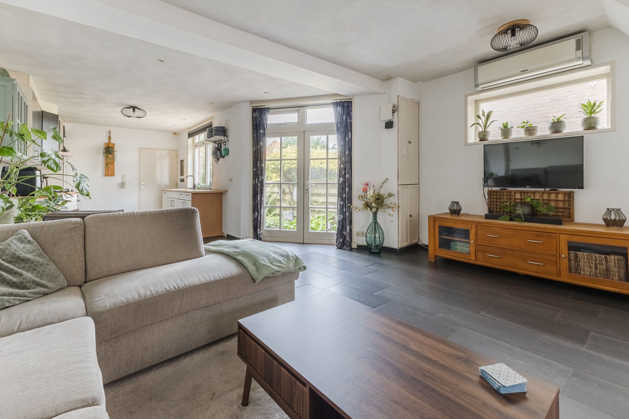 Foto 6 van De Ruyterstraat 22