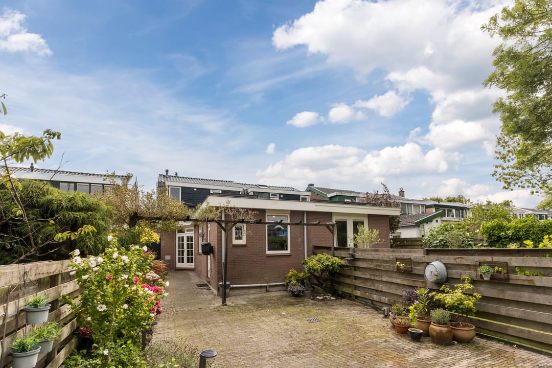 Foto 43 van De Ruyterstraat 22