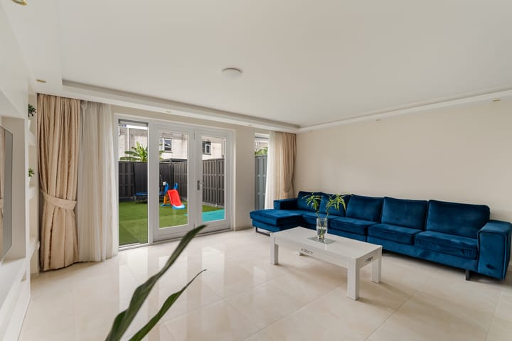 Foto 13 van Meloengeel 13