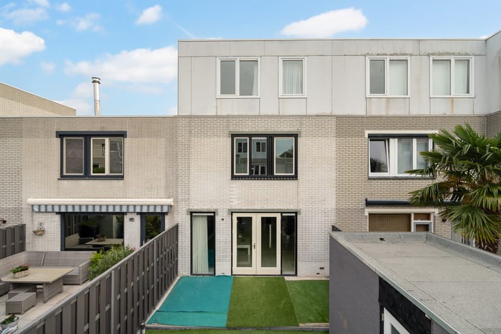 Foto 26 van Meloengeel 13