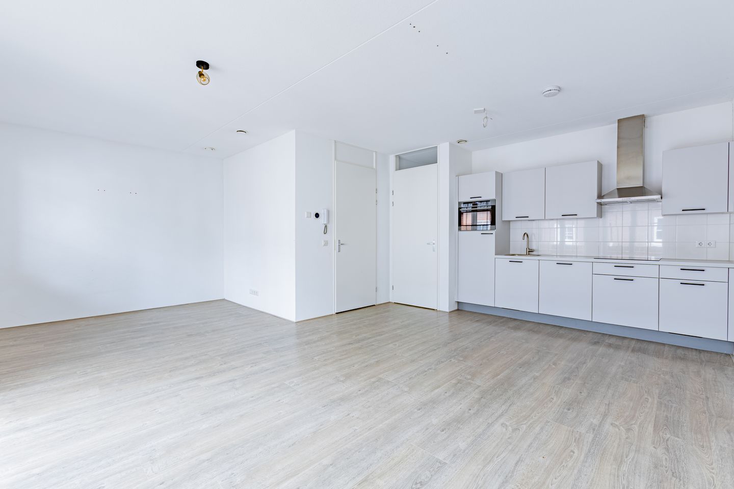 Photo 25 of Janus Rooijakkersstraat 15