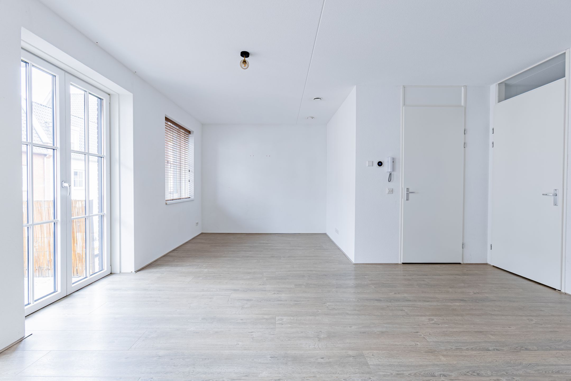Photo 30 of Janus Rooijakkersstraat 15