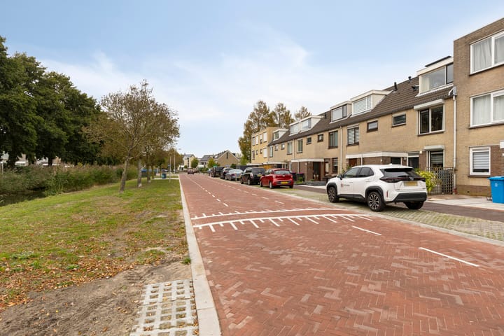 Foto 7 van Vrouwenrecht 50