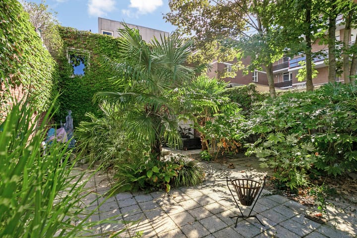 Foto 12 van Lambertushof 12