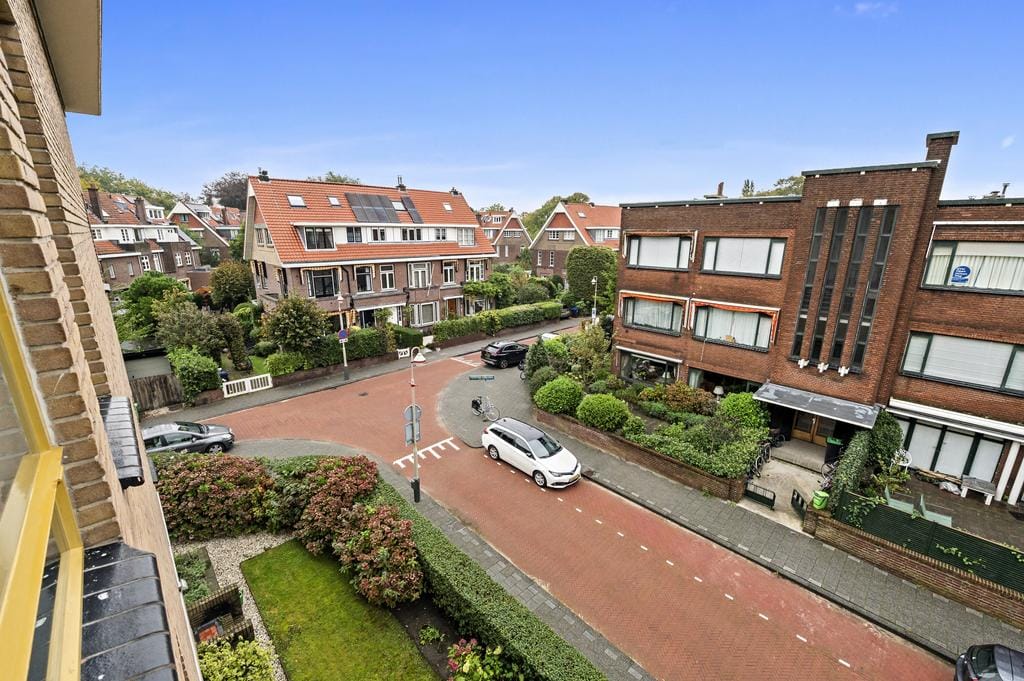 Photo 26 of Van Zaeckstraat 27