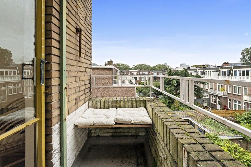 Photo 36 of Van Zaeckstraat 27