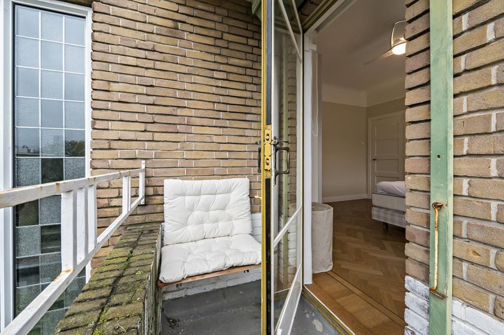 Photo 37 of Van Zaeckstraat 27