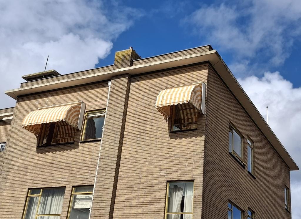 Photo 41 of Van Zaeckstraat 27