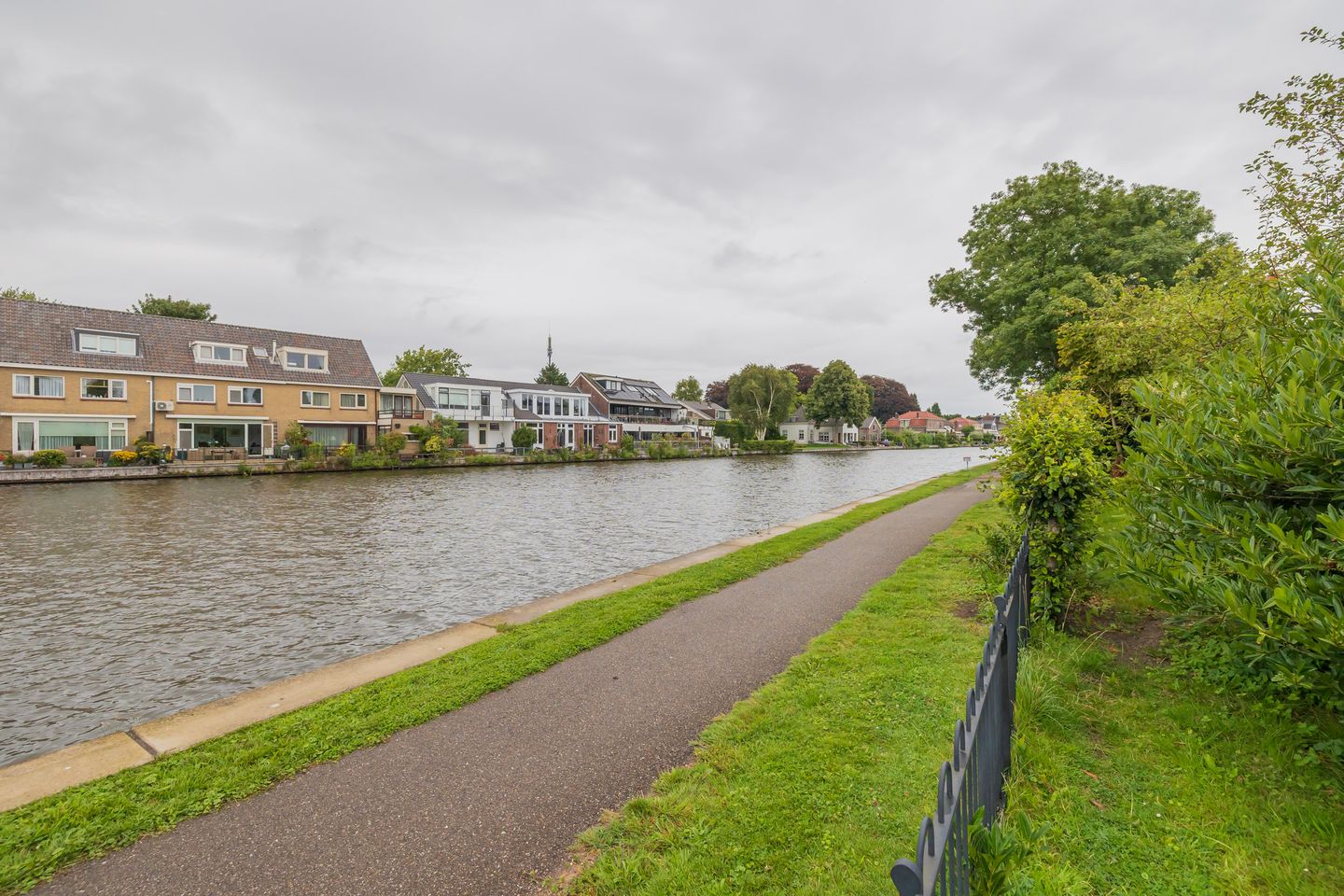 View photo 4 of Rijndijk 300