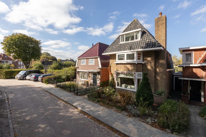 Foto 47 van Hid Heroplantsoen 4