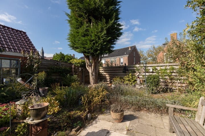 Foto 41 van Hid Heroplantsoen 4