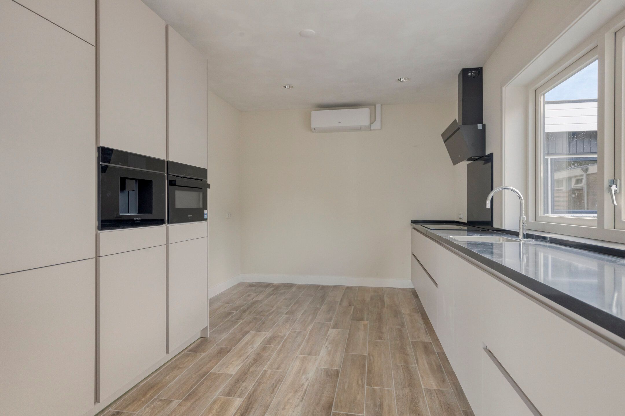 Foto 24 van Schoutstraat 2