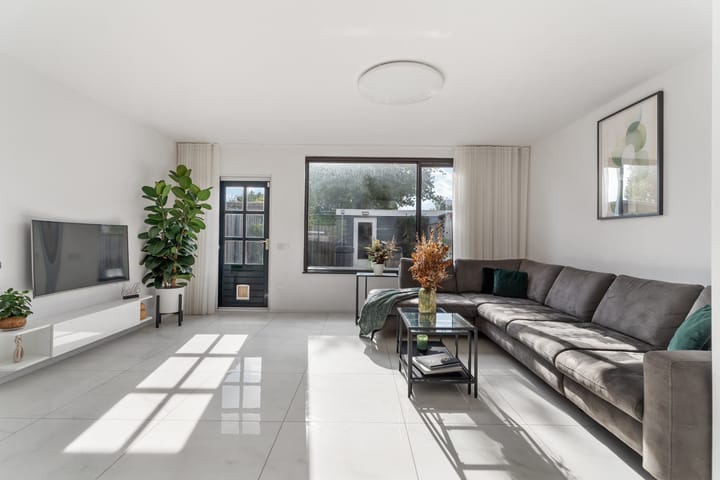 Foto 2 van Zaagvisplantsoen 13