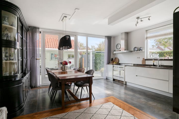 Foto 4 van Julianalaan 17