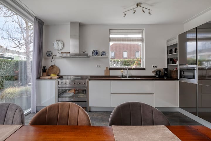 Foto 12 van Julianalaan 17