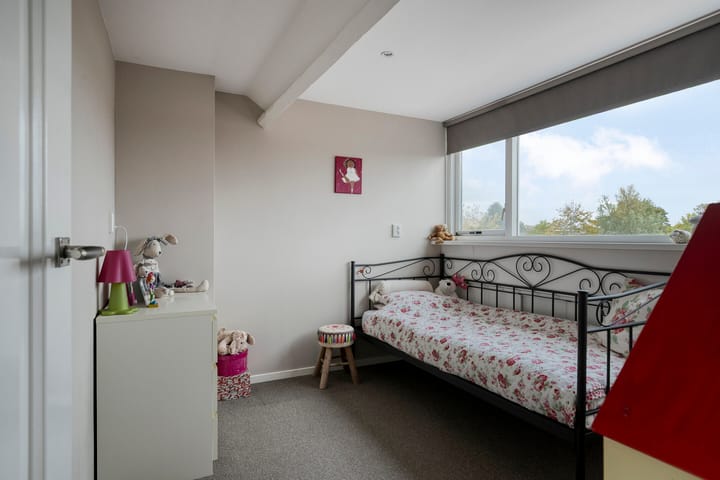 Foto 29 van Julianalaan 17