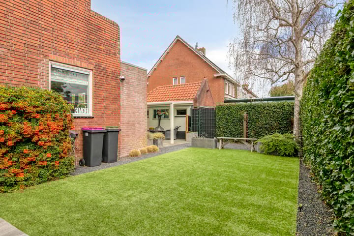 Foto 31 van Julianalaan 17