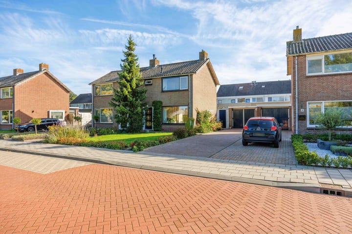 Photo 40 of Farmsumerzijl 15