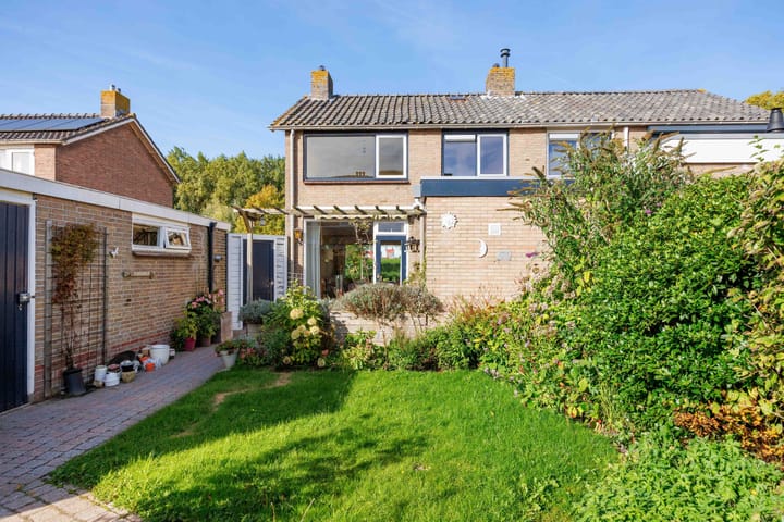 Photo 29 of Farmsumerzijl 15