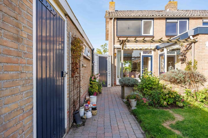 Photo 30 of Farmsumerzijl 15