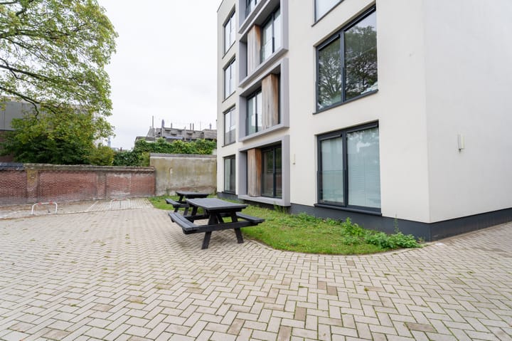 Foto 14 van Bisschop Zwijsenstraat 45-05