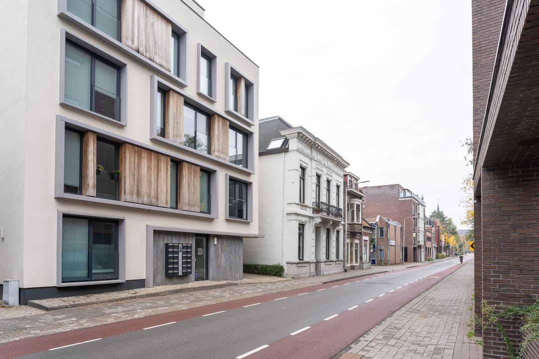 Photo 17 of Bisschop Zwijsenstraat 45-05