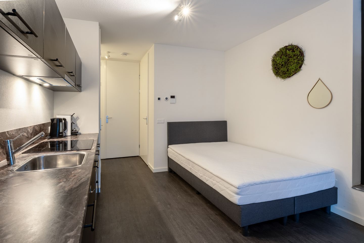 Photo 5 of Bisschop Zwijsenstraat 45-05