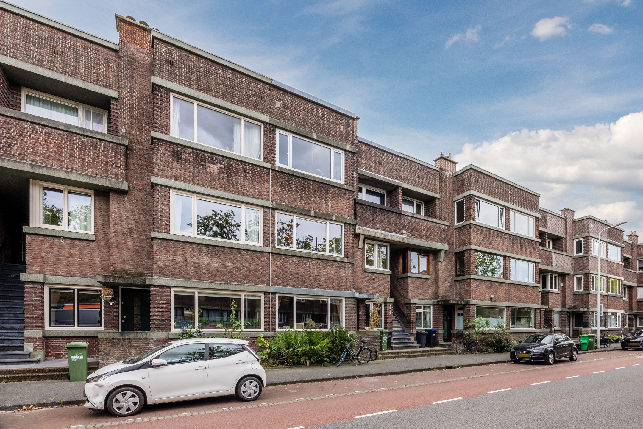 Juliana van Stolberglaan, 327, Den Haag, 2595CH, Zuid-Holland, Nederland 327