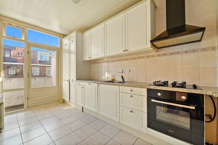 Foto 15 van Oudemansstraat 248