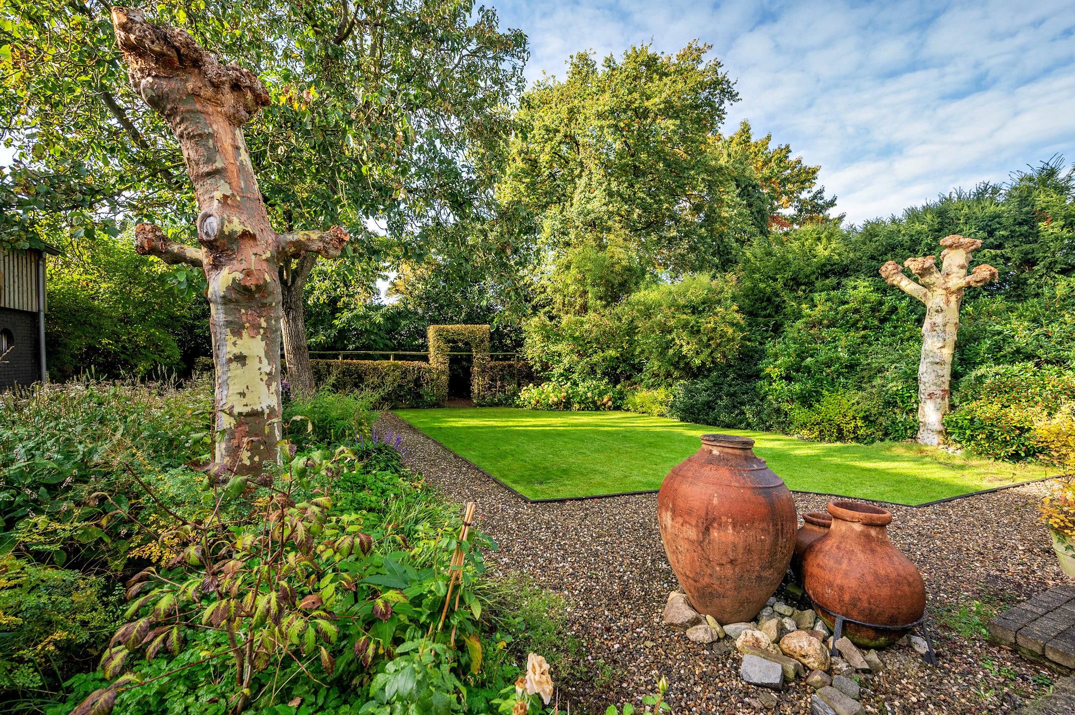 Foto 60 van Mgr Schravenlaan 3