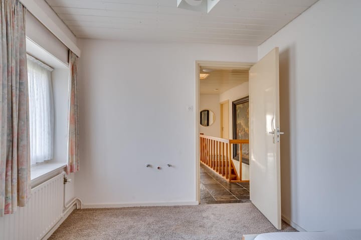 Foto 43 van Mgr Schravenlaan 3