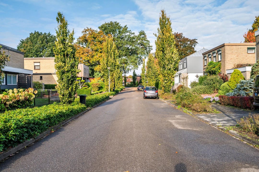 Foto 77 van Mgr Schravenlaan 3