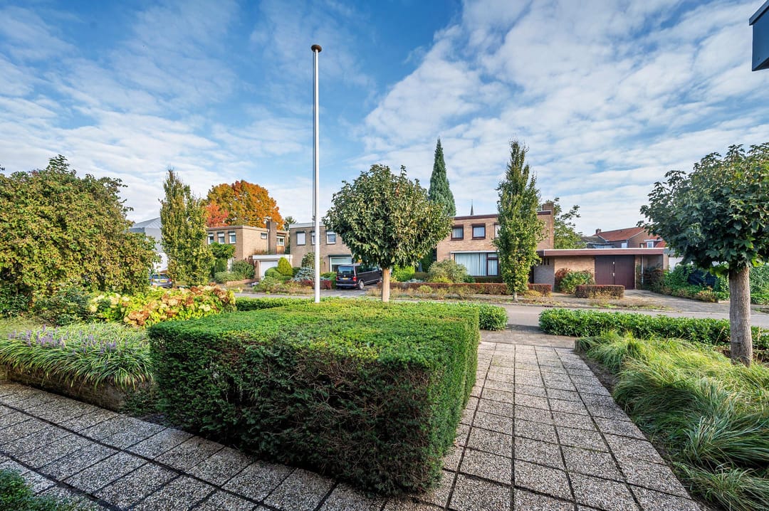 Foto 76 van Mgr Schravenlaan 3