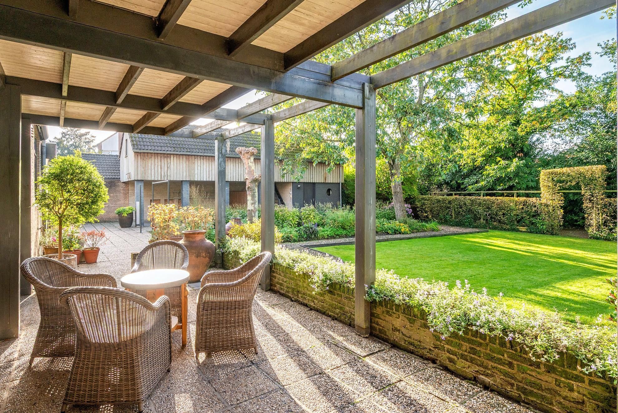 Foto 3 van Mgr Schravenlaan 3