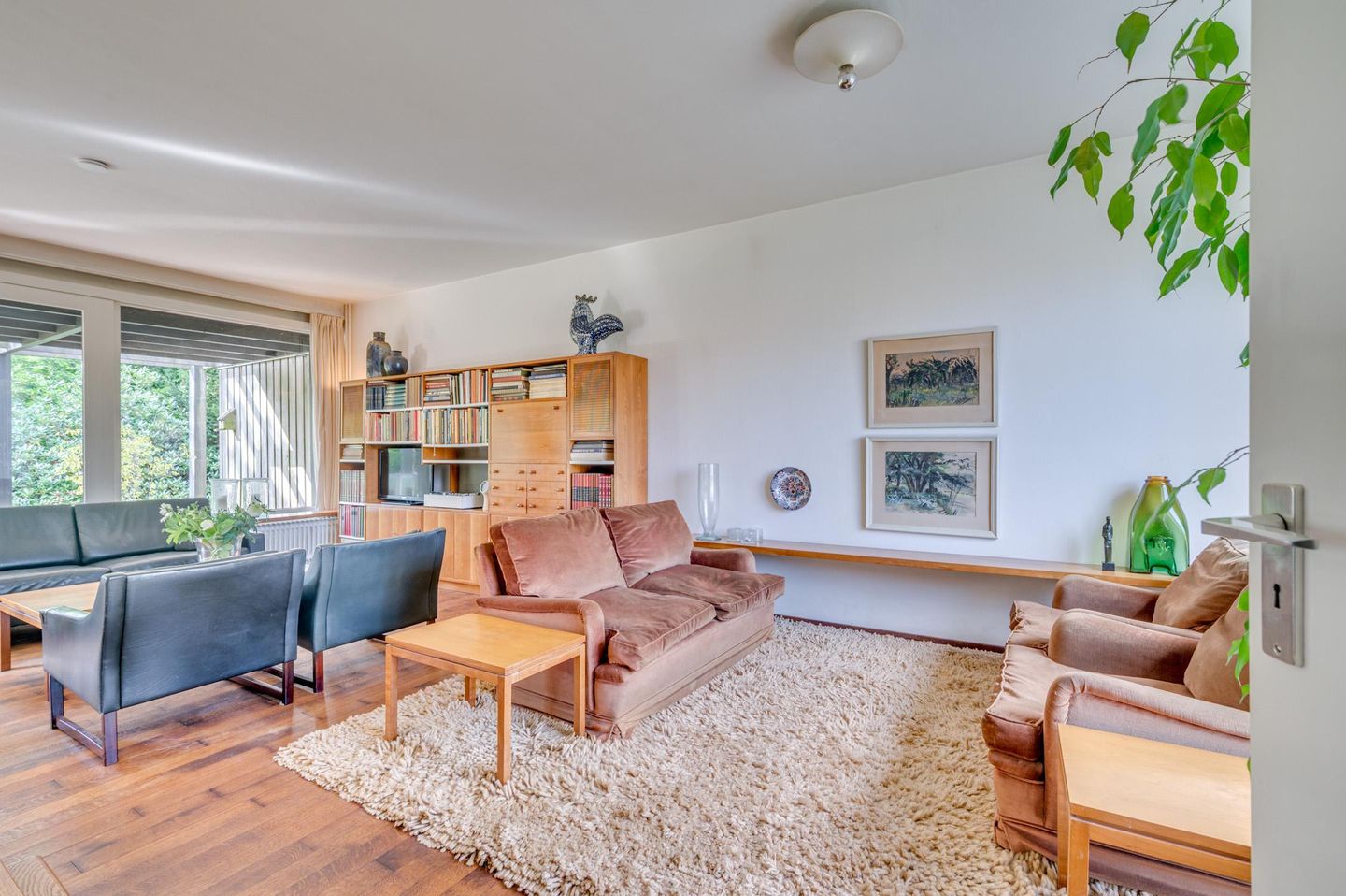 Foto 10 van Mgr Schravenlaan 3