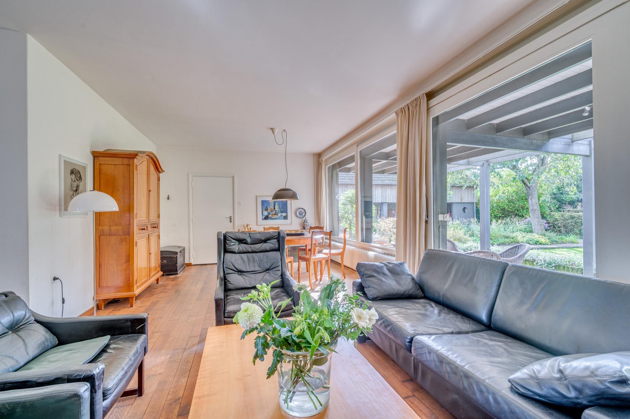 Foto 12 van Mgr Schravenlaan 3