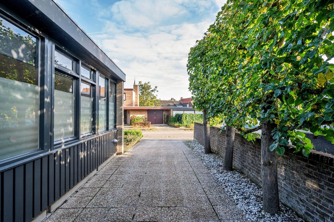 Foto 71 van Mgr Schravenlaan 3