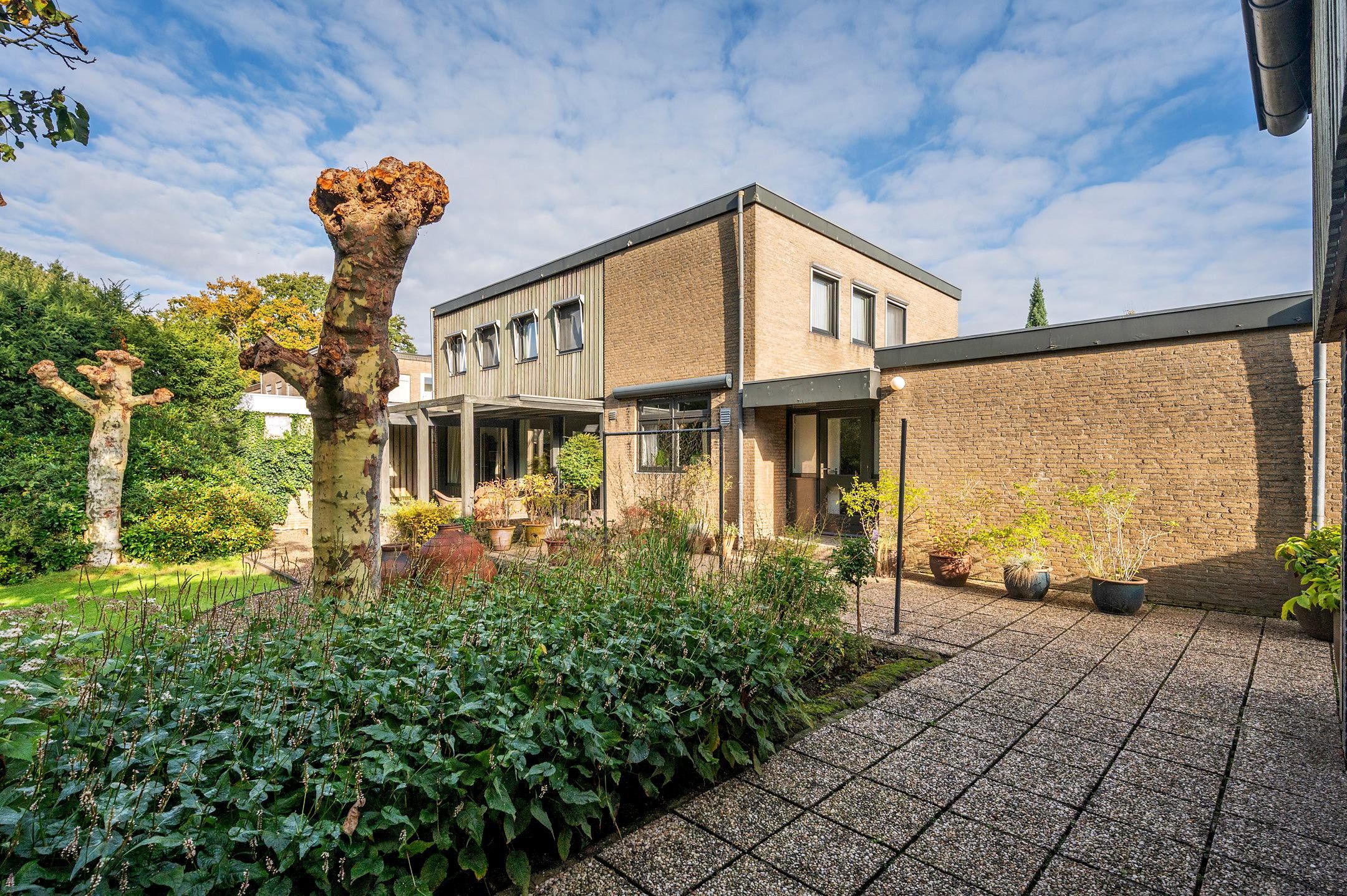 Foto 69 van Mgr Schravenlaan 3