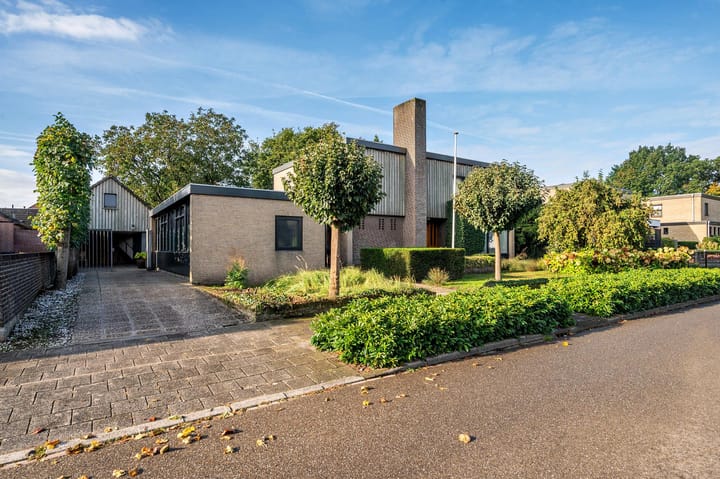 Foto 90 van Mgr Schravenlaan 3