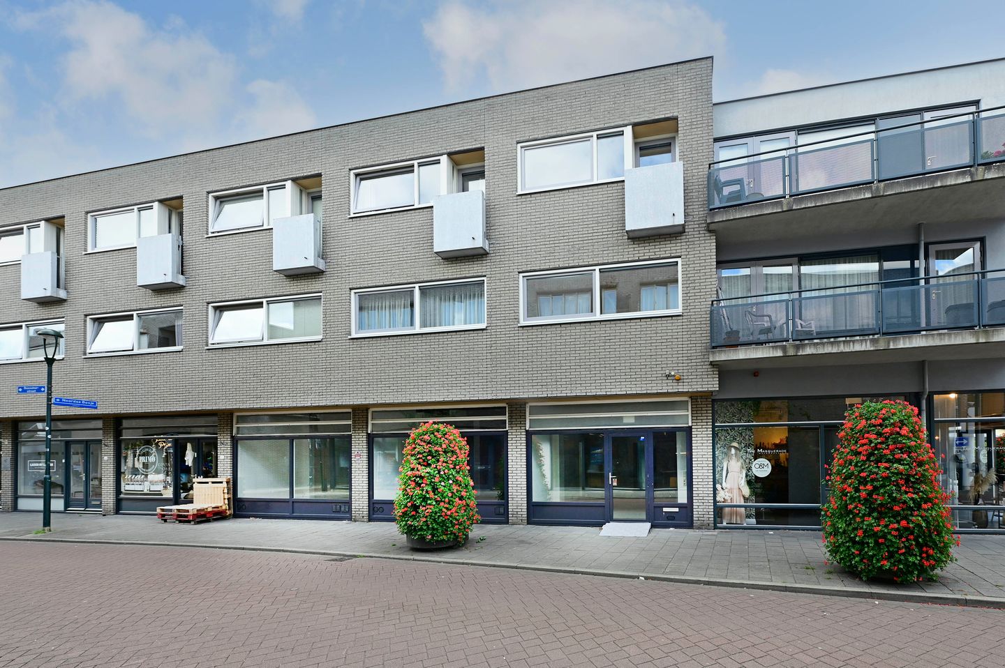 Bekijk foto 3 van Bussumerstraat 57