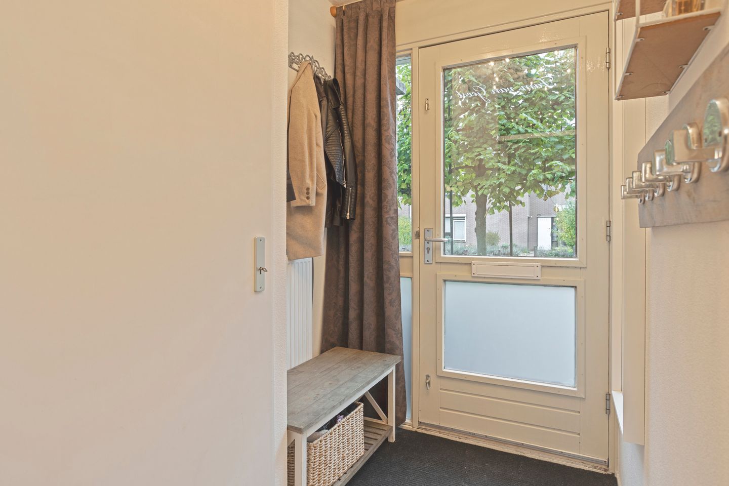 Photo 10 of Bingerdenseweg 27