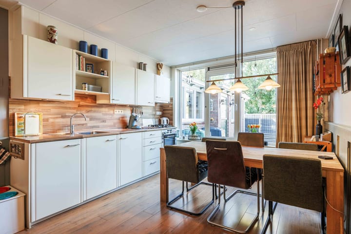 Foto 10 van Solwerderstraat 89