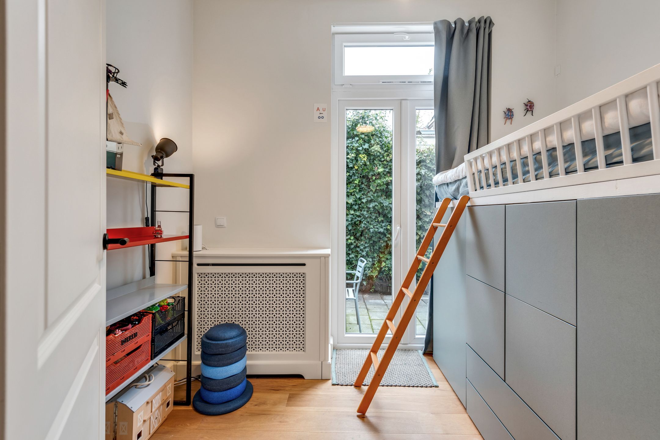 Photo 24 of Loosduinsekade 30