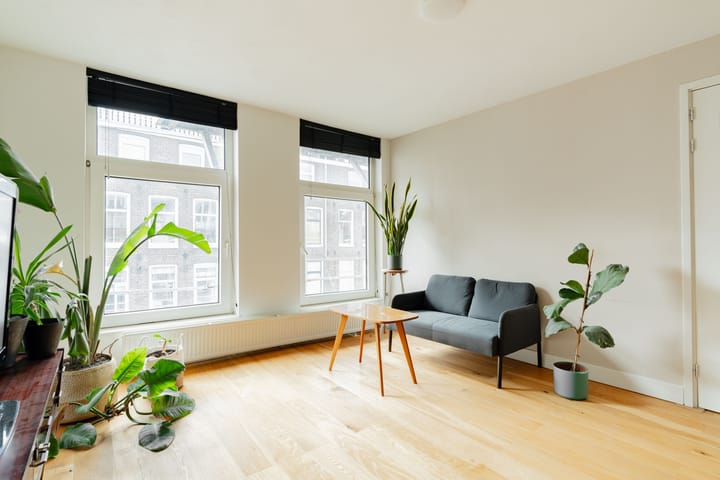 Foto 2 van Jacob van Lennepstraat 27-3A